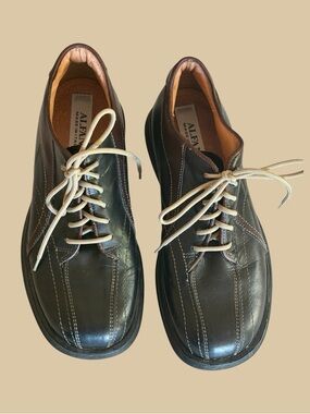 Black leather Alfani comfort oxfords made in Italy 2000-2015 Men 7.5